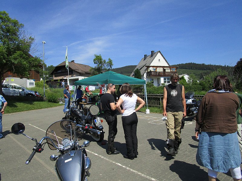 2018.05.26 Probefahrt, Bier, Grill, Freunde, Whisky und... Pflasterarbeiten (161).JPG